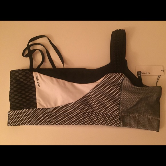 NWT - Picture 4 of 5